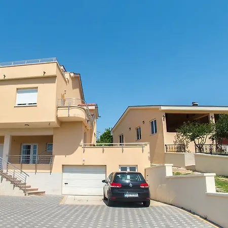 Luxury Imperial - With The Vineyard Views * Mostar