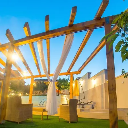 Luxury Imperial - With The Vineyard Views Villa Mostar