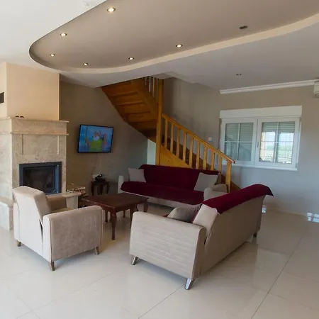 Luxury Imperial - With The Vineyard Views Villa *