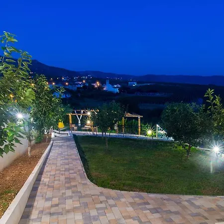 Villa Luxury Imperial - With The Vineyard Views