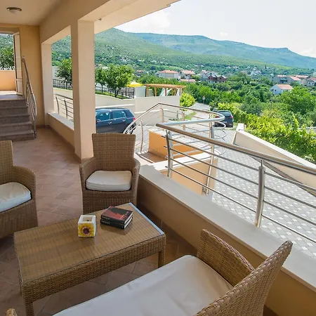Villa Luxury Imperial - With The Vineyard Views *