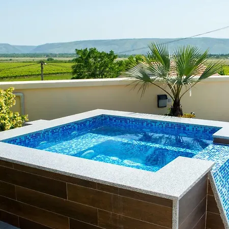 Luxury Imperial - With The Vineyard Views * Mostar